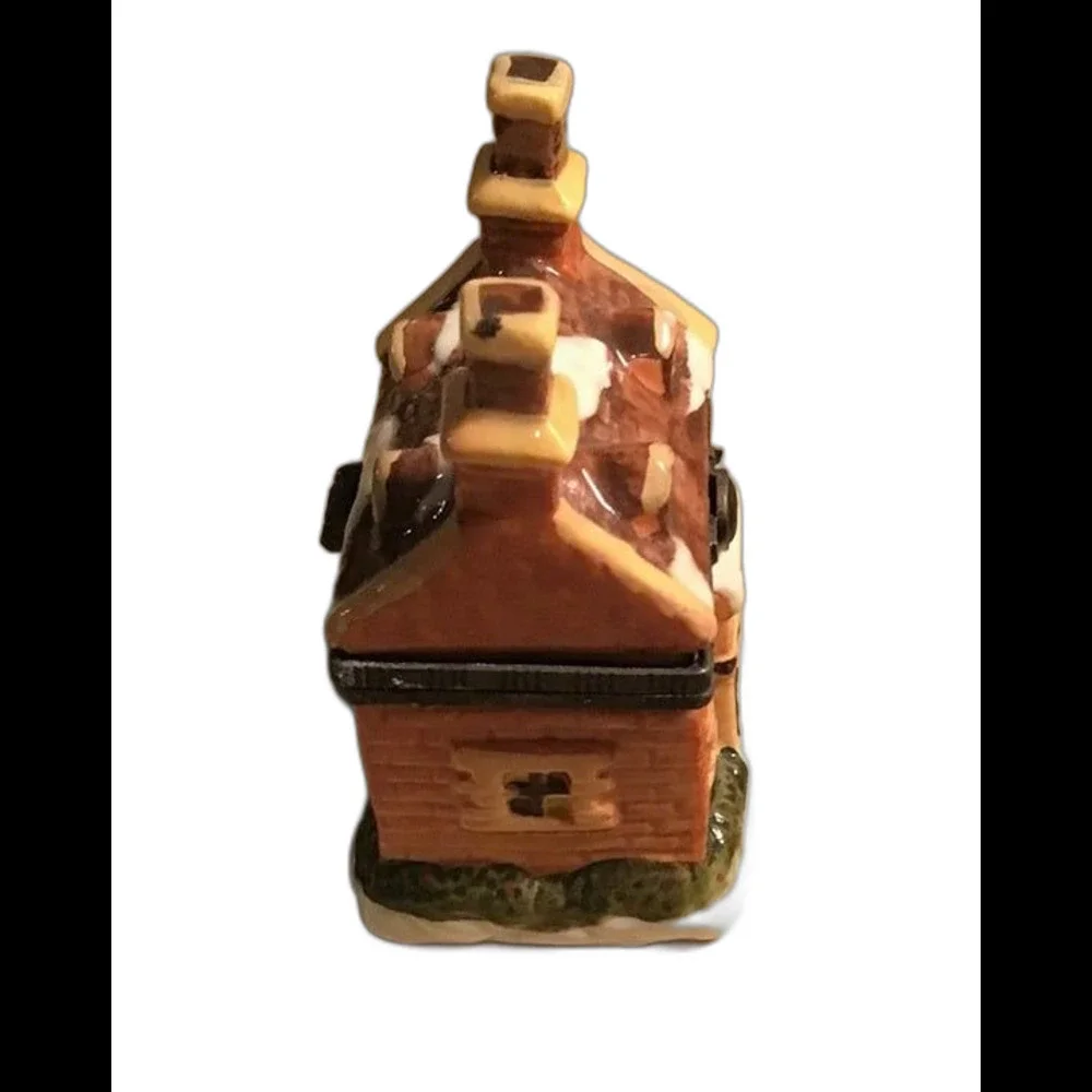 Vintage 3 Story English Cottage Hinged Trinket Box Snowy Winter House Porcelain